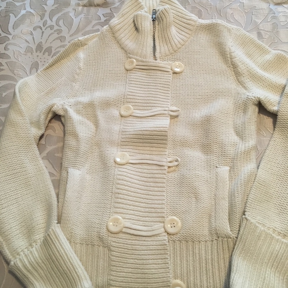 Guess sweater M